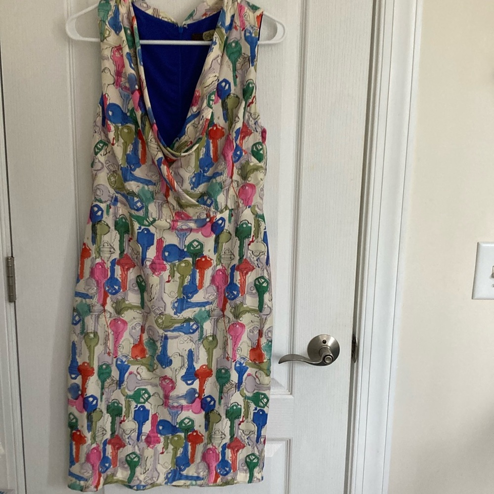 Keys print cowl neck sleeveless dresss